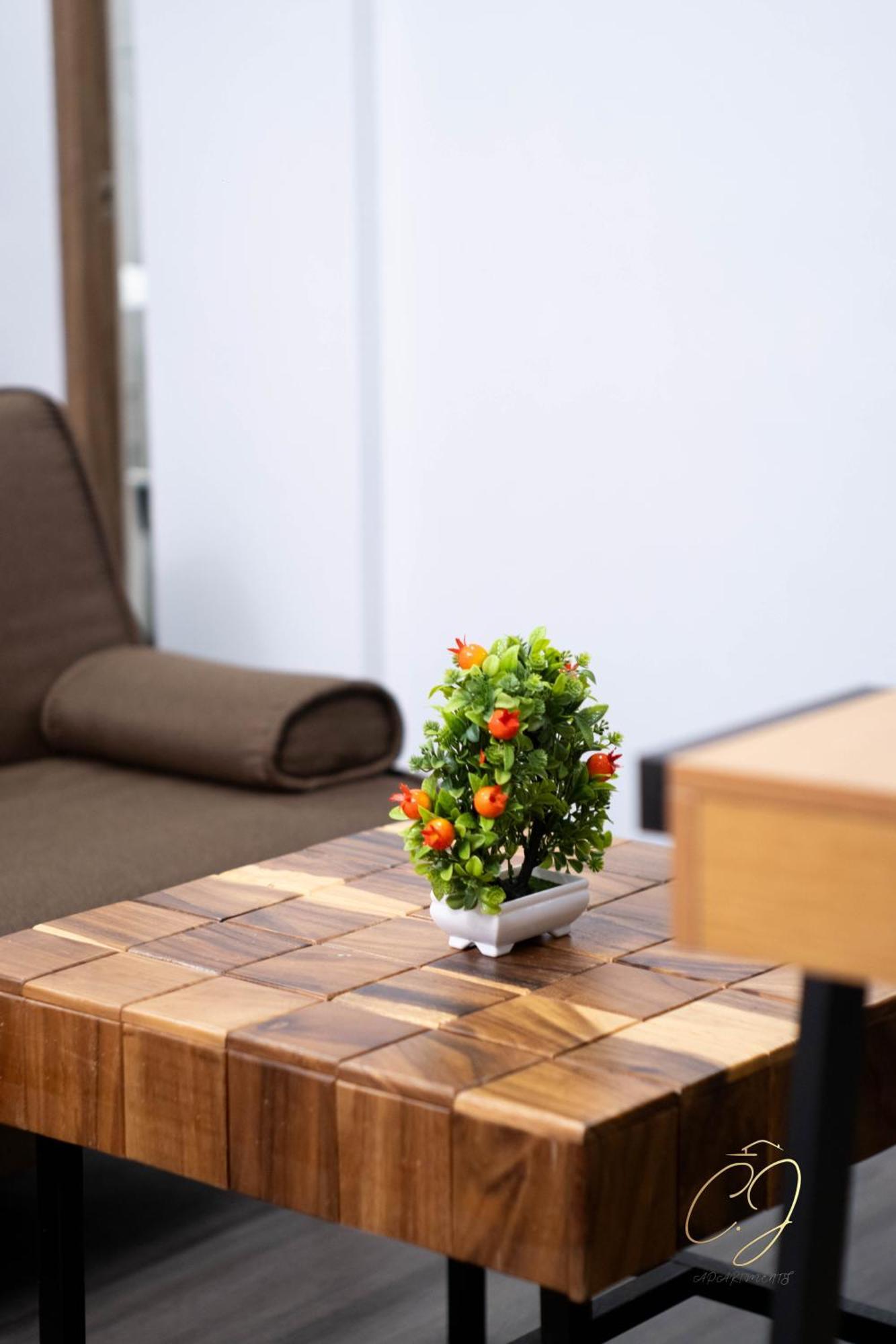 Cj Apartments オロンガポ エクステリア 写真